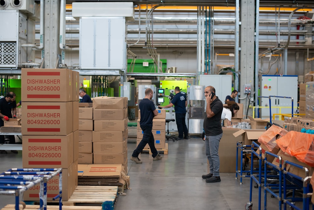 Entrepôt logistique industriel, panorama des régions couvertes par MT-Transition